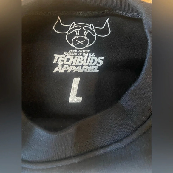 TECHBUDS APPAREL Men’s Large Black Crew Neck Sweatshirt NWT - Picture 8 of 9